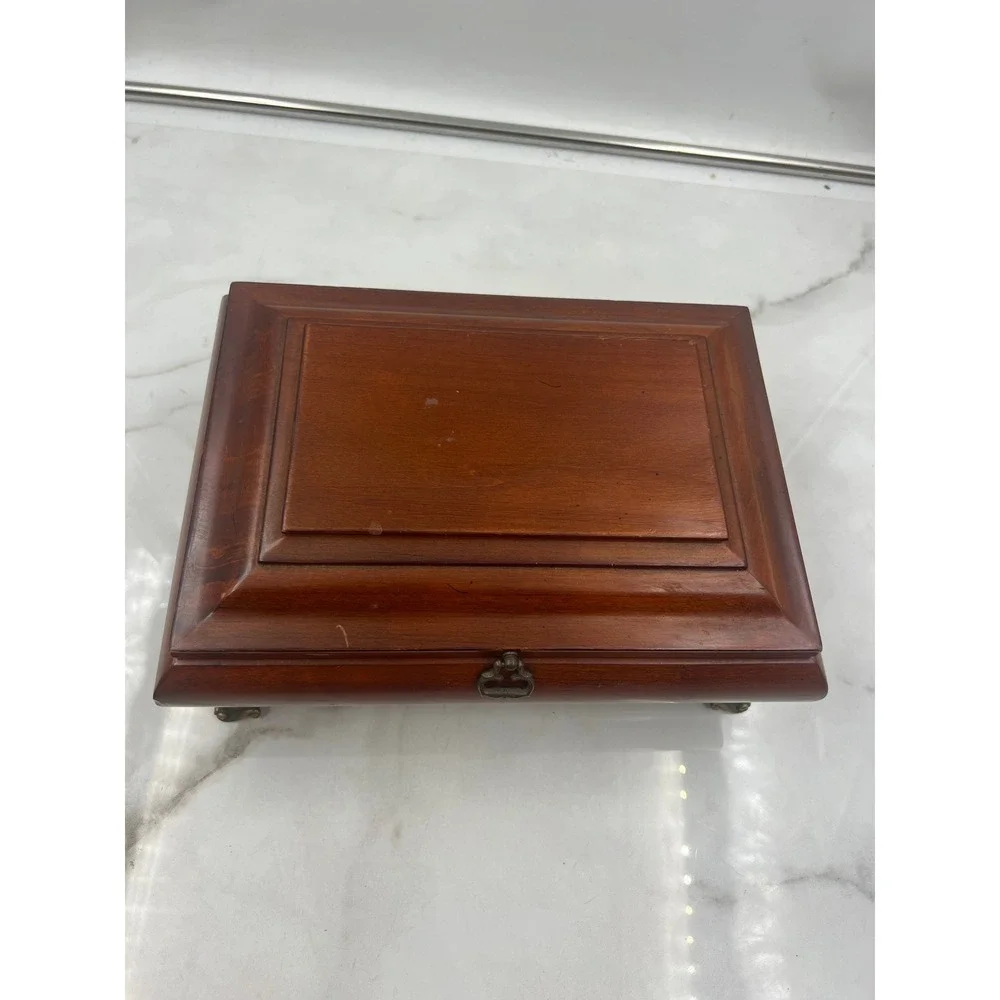 Bombay Company Wooden Musical Jewelry Box Cherry Finish Vintage Style 1858183